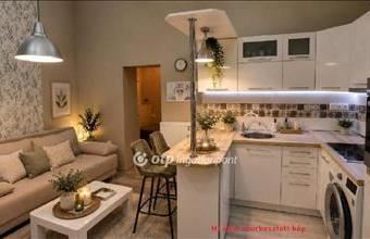 Eladó Budapest VII. kerületi tégla lakás hirdetés (49839345)