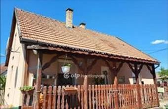 Eladó Hevesi családi ház hirdetés (33458345)