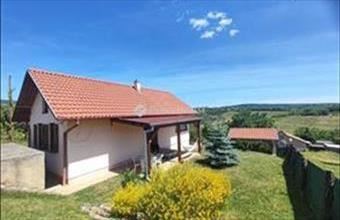 Eladó Pécsi családi ház hirdetés (94935419)