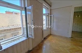 Eladó Budapest VII. kerületi tégla lakás hirdetés (61744862)