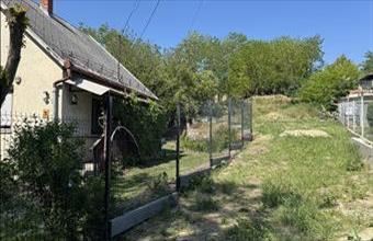 Eladó Tabajdi lakóövezeti telek hirdetés (93478155)