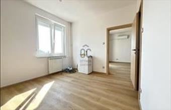 Eladó Budapest XVIII. kerületi csúsztatott zsalus lakás hirdetés (59922748)