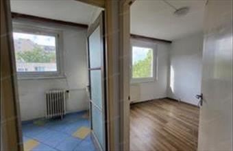 Eladó Győri panel lakás hirdetés (79474725)