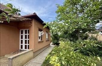 Eladó Mezőberényi családi ház hirdetés (55447463)