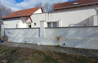 Eladó Nyíregyházai családi ház hirdetés (37333314)