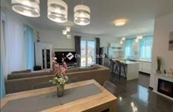 Eladó Budapest XVII. kerületi családi ház hirdetés (43854994)