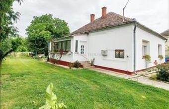 Eladó Csurgói családi ház hirdetés (77653647)