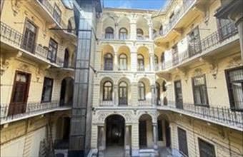 Eladó Budapest VI. kerületi tégla lakás hirdetés (54344145)