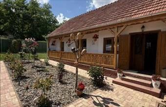 Eladó Polányi családi ház hirdetés (94777347)