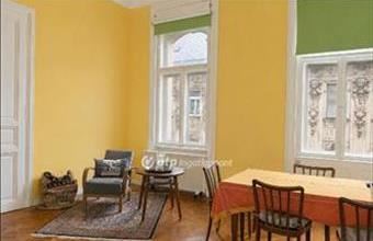 Eladó Budapest VI. kerületi tégla lakás hirdetés (54599344)