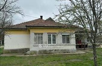 Eladó Tápiószelei családi ház hirdetés (25728756)