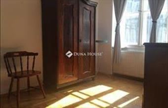 Eladó Budapest VI. kerületi tégla lakás hirdetés (35934938)