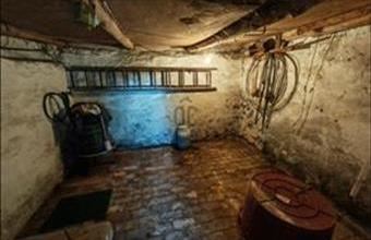 Eladó Ajkai egyéb mezőgazdasági ingatlan hirdetés (62319988)