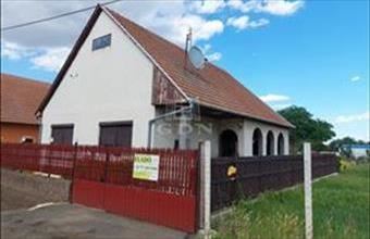 Eladó Hajdúdorogi családi ház hirdetés (44337797)
