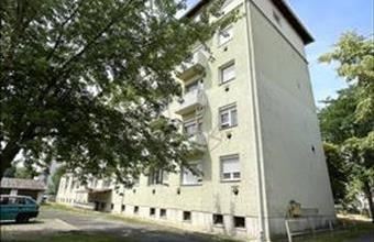 Eladó Szekszárdi egyéb lakás hirdetés (26554843)