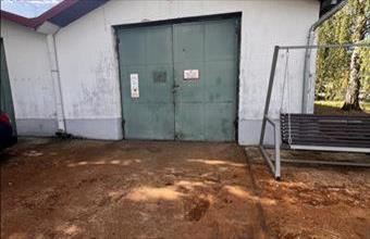 Kiadó Nyíregyházai üzlethelyiség utcafronton hirdetés (29733343)