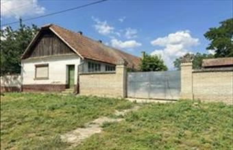 Eladó Mélykúti családi ház hirdetés (61334482)