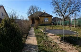 Eladó Isaszegi családi ház hirdetés (31575117)