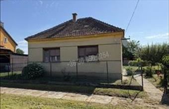 Eladó Becsehelyi családi ház hirdetés (73714556)