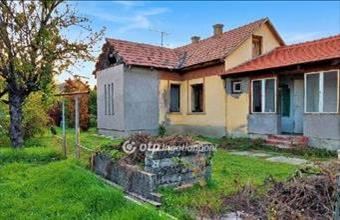 Eladó Nagykőrösi családi ház hirdetés (65685475)