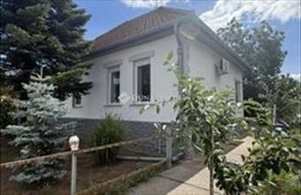 Eladó Üllői családi ház hirdetés (76959964)