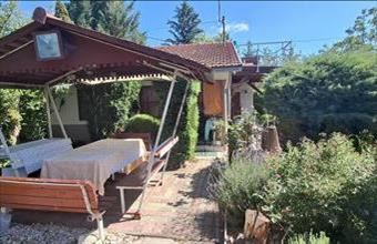 Eladó Balatonkenesei hétvégi ház hirdetés (82833338)