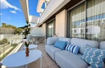 Eladó Spanyolországi tégla lakás hirdetés (75634389)