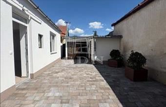 Eladó Veszprémi ikerház hirdetés (96685529)