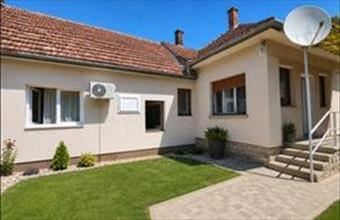 Eladó Balatonszárszói családi ház hirdetés (73232223)