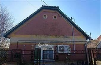 Eladó Dömsödi családi ház hirdetés (38985799)