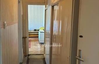 Eladó Székesfehérvári tégla lakás hirdetés (84357893)