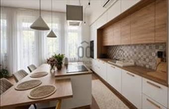 Eladó Budapest VII. kerületi tégla lakás hirdetés (98454733)