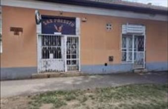 Eladó Nyíregyházai üzlethelyiség utcafronton hirdetés (77255277)