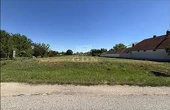 Eladó Rétalapi lakóövezeti telek hirdetés (83954739)