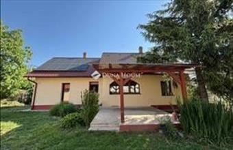 Eladó Lajosmizsei családi ház hirdetés (54411831)
