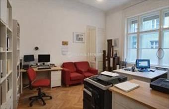 Eladó Budapest V. kerületi tégla lakás hirdetés (56359743)