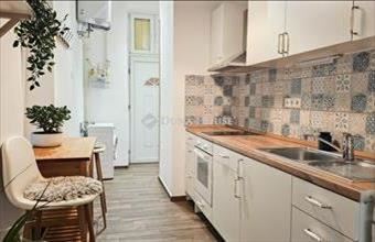 Eladó Budapest VI. kerületi tégla lakás hirdetés (77452516)