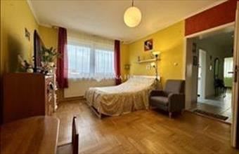 Eladó Budapest XV. kerületi csúsztatott zsalus lakás hirdetés (14145747)