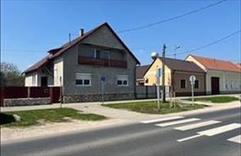 Eladó Szanyi családi ház hirdetés (53463563)