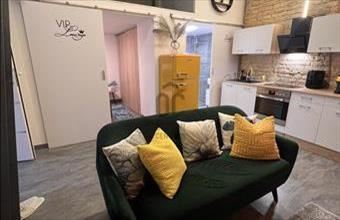 Kiadó Budapest VI. kerületi tégla lakás hirdetés (49942437)