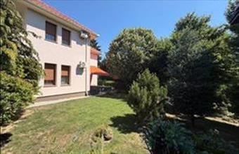 Eladó Budapest II. kerületi családi ház hirdetés (74939424)