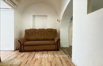 Eladó Pápai tégla lakás hirdetés (22239477)