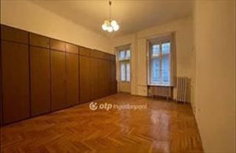 Eladó Budapest V. kerületi tégla lakás hirdetés (39262228)