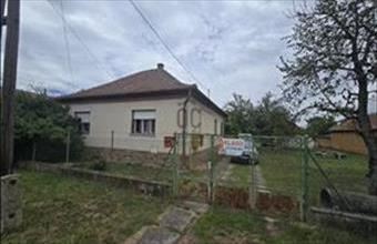 Eladó Lőrinci családi ház hirdetés (53442243)