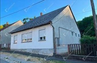 Eladó Kaposvári családi ház hirdetés (79733394)
