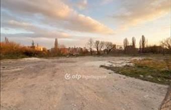 Eladó Budapest XIV. kerületi egyéb telek hirdetés (39313828)