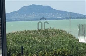 Eladó Balatonfenyvesi hétvégi ház hirdetés (63634795)