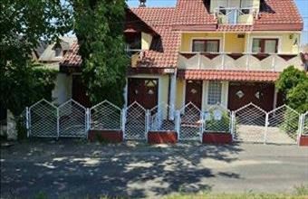 Eladó Szolnoki családi ház hirdetés (87493793)