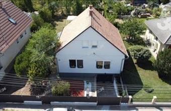Eladó Kecskeméti családi ház hirdetés (61394734)