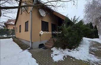 Eladó Tiszafüredi családi ház hirdetés (45394683)